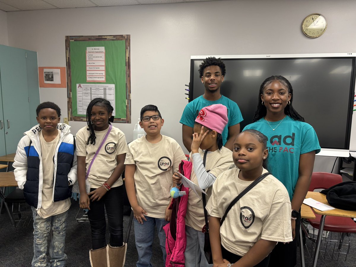 GE_Eagles's tweet photo. Elementary Student Leadership Conference. Our student leaders are Leading the PAC. https://t.co/mY0nuUFF2b