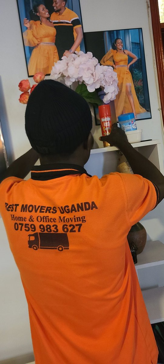 Happy Sunday to all best movers family and lovers ❤️ 
   Home or office moving. 
Trust us to handle your belongings from old house to a new one. 
  📞  O759983627 📞 or whatsap 
   #Movers 
   #cargotransportation
#housemovers
#officemovers.