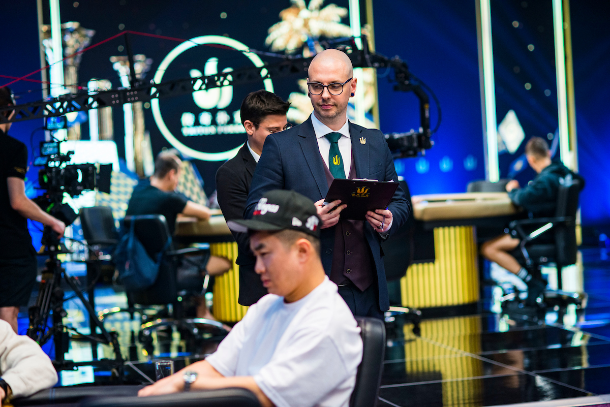 🌐♣️🏆 And the Award for Best Tournament Director goes to Luca Vivaldi 🇮🇹 from <a href="/tritonpoker/">Triton Poker</a> #GlobalPokerAwards