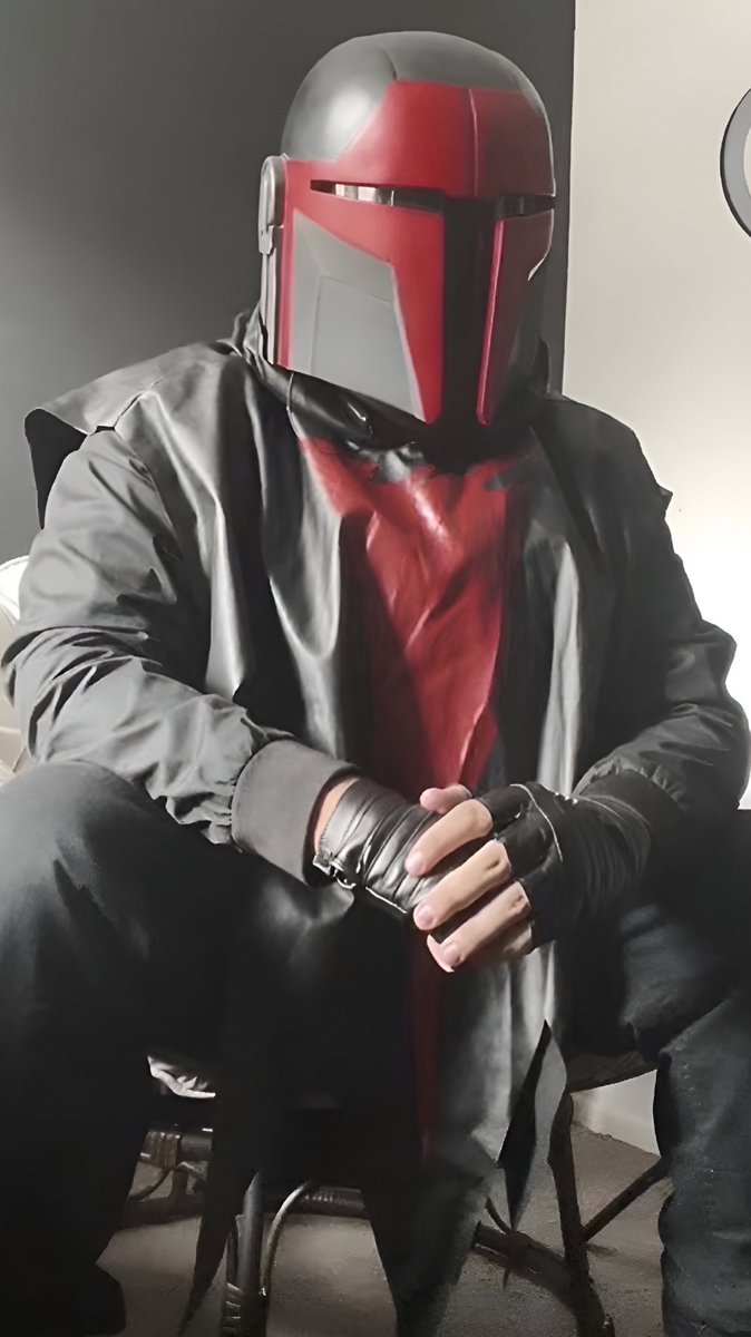 𝐸𝑅𝐼𝐾 tweet media