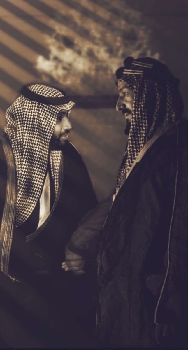 لحظات تاريخية رائعة تعبر عن قوة وعزيمة شعبنا السعودي هو يوم نستذكر فيه الأجداد الذين أسسوا هذا الوطن العظيم وحققوا أحلامهم بجهودهم وتضحياتهم لنستمد من تراثنا القيم والمبادئ التي توحدنا ونستمر في العمل من أجل مستقبل مشرق لأجيالنا القادمة كل عام وبلادنا بخير 🇸🇦.
#يوم_التأسيس