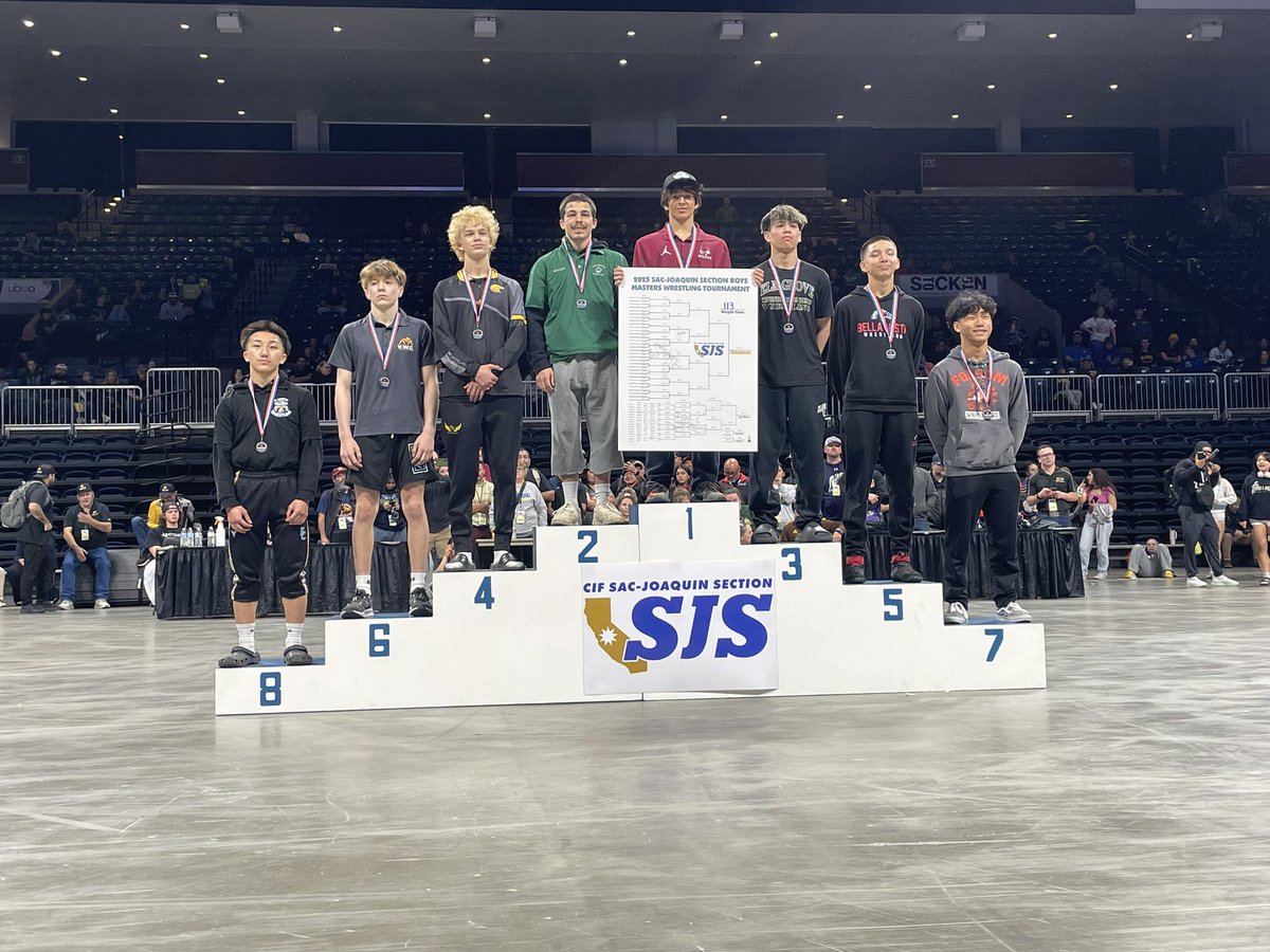🚨 MAKING HISTORY🚨

113 lb. Zack Hoover becomes the first Laguna Creek wrestler to win #Back2Back <a href="/cifsjs/">CIF Sac-Joaquin Section</a> Masters Championships 🥇 AND becomes the #Cardinals first 4x CIF State Qualifier‼️

#BakoBound🚘
#GoCardinals