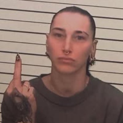 RESTINRIPLEY's tweet photo. #FREEMAMI https://t.co/Rw2OJRGSDO