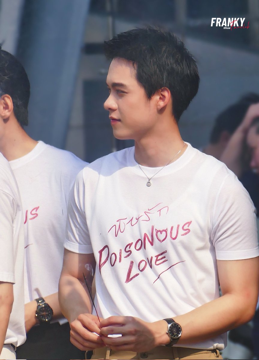 franky_fanclub's tweet photo. "แฟรงกี้ วีรภัฎ" ร่วมงานบวงสรวงซีรีส์ "พิษรัก  POISONOUS LOVE" 🥀

WORSHIP POISONOUS LOVE 
#Franky_weerapat #แฟรงกี้วีรภัฎ 
#บวงสรวงพิษรัก #พิษรัก #PoisonousLoveTheSeries
#NorthStarEntertainment 
@Franky_weerapat https://t.co/OuG0TchXN3