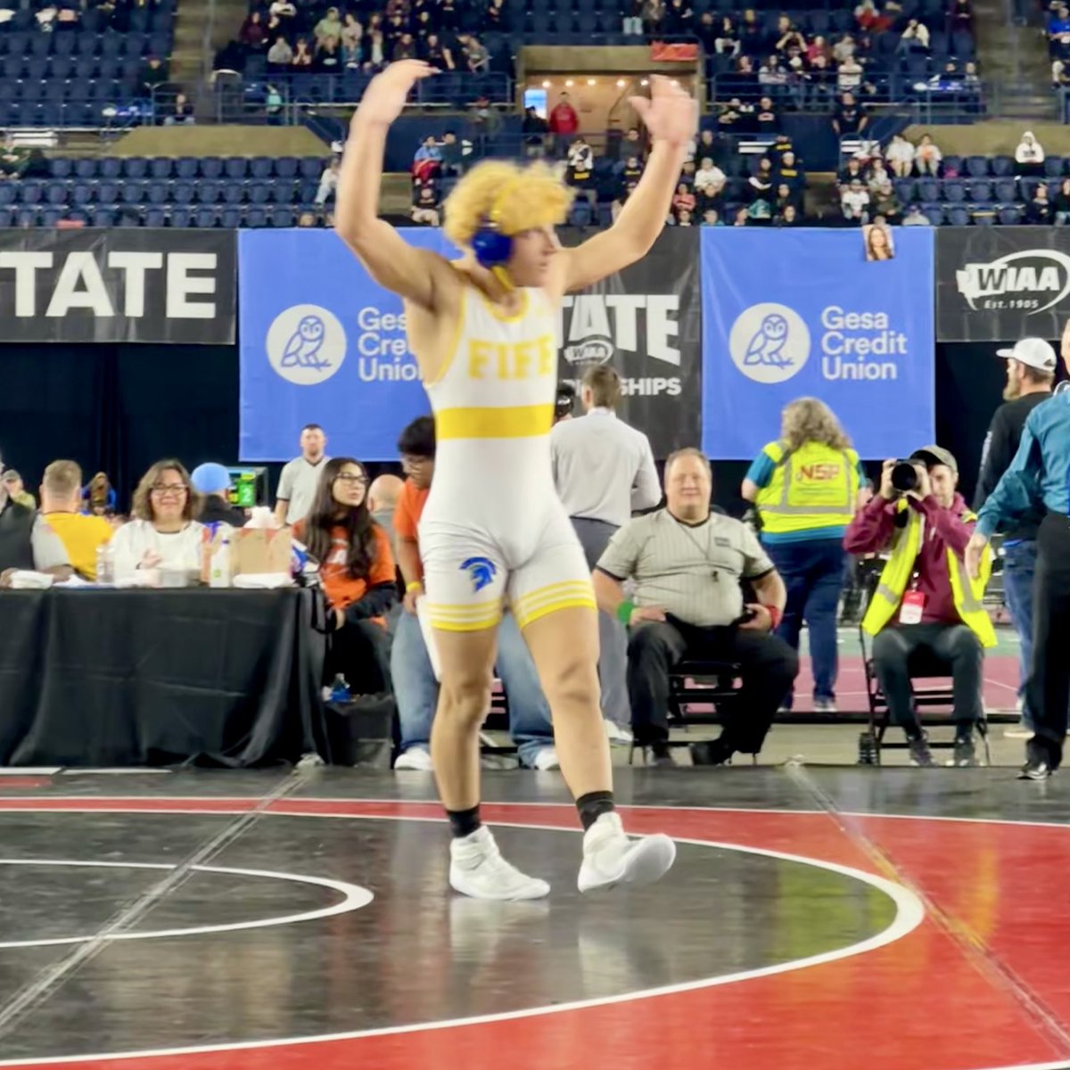 wiaawa's tweet image. 2025 WIAA 2A Boys 165 lb. State Wrestling Champion:

William Conroy (Fife)

@GesaCU  #matclassic