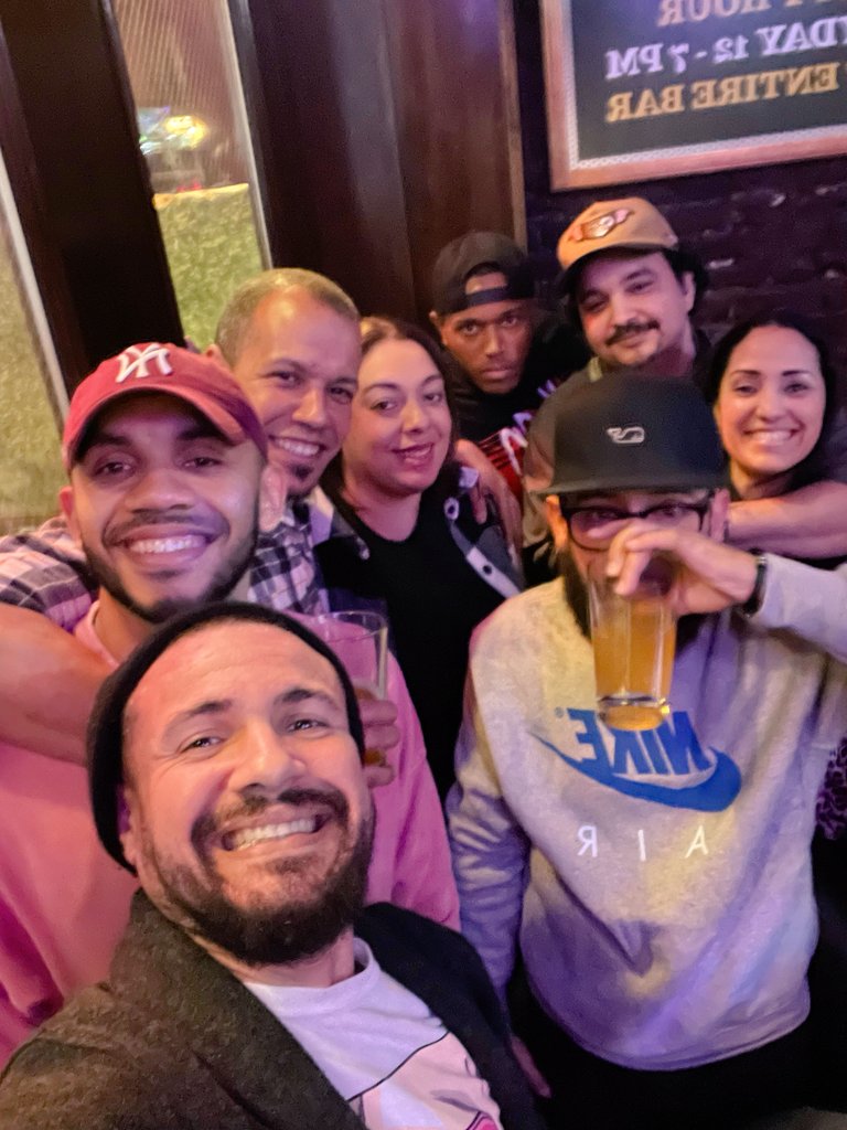 OasisJaguaresco's tweet photo. Feliz CumpleanΜos @Elvvioo #Year44 #Year47 #ElClandelaFuria @ElliasMendoza @olivobatista @Tuto809 @brendayahaira @olivobatista https://t.co/TMjbVAqnUw