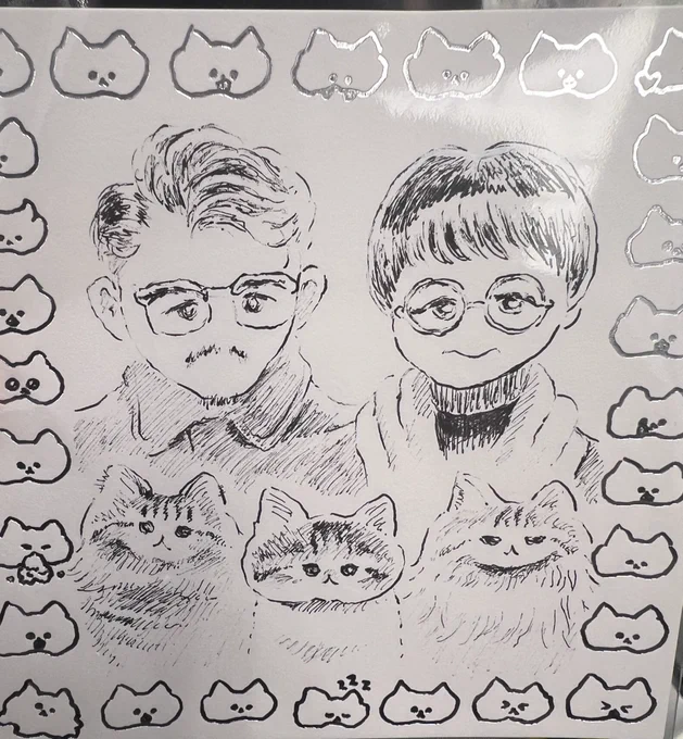 花原史樹さんに似顔絵描いてもらうチャンスがあったので、猫3匹と夫婦描いてもらった!ぽんずがいなくなったあとにポコが来たので、この世に唯一の家族写真…!ほんの少しだけおれが美化されているが…… 