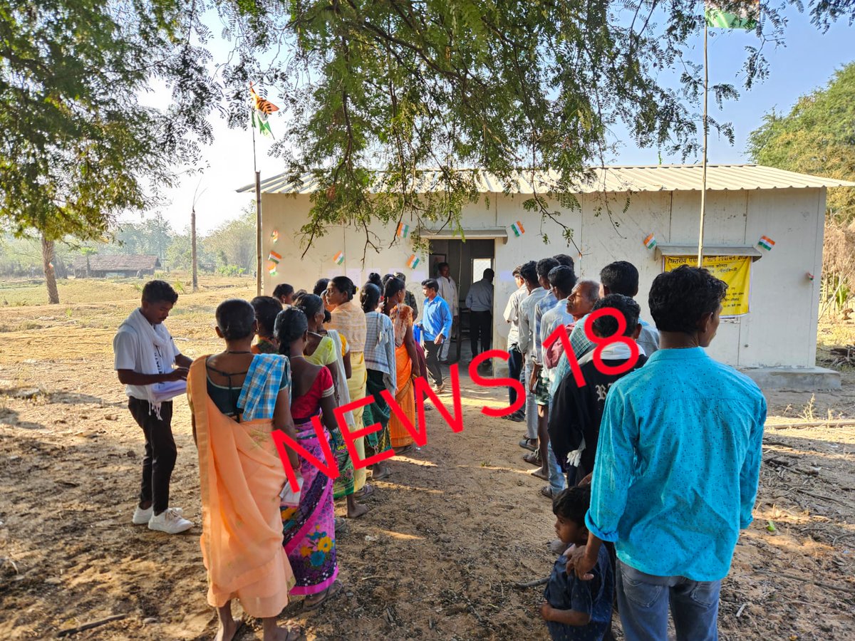 satish chandak (@satishm01467955) on Twitter photo ये तस्वीर नक्सली लीडर हिड़मा के गाँव पूवर्ती की है, जहां आजादी के बाद पहली बार मतदान हुआ है। जिला प्रशासन की मदद से यहां मतदान शुरू हुआ है। <a href="/AmitShah/">Amit Shah</a> <a href="/BastarManish/">Manish Gupta</a> <a href="/ChhattisgarhCMO/">CMO Chhattisgarh</a> <a href="/vijaysharmacg/">Vijay sharma</a> <a href="/BJP4CGState/">BJP Chhattisgarh</a> <a href="/CG_Police/">Chhattisgarh Police</a> <a href="/crpfindia/">🇮🇳CRPF🇮🇳</a> <a href="/BastarTalkies/">Bastar Talkies</a> ये तस्वीर नक्सली लीडर हिड़मा के गाँव पूवर्ती की है, जहां आजादी के बाद पहली बार मतदान हुआ है। जिला प्रशासन की मदद से यहां मतदान शुरू हुआ है। <a href="/AmitShah/">Amit Shah</a> <a href="/BastarManish/">Manish Gupta</a> <a href="/ChhattisgarhCMO/">CMO Chhattisgarh</a> <a href="/vijaysharmacg/">Vijay sharma</a> <a href="/BJP4CGState/">BJP Chhattisgarh</a> <a href="/CG_Police/">Chhattisgarh Police</a> <a href="/crpfindia/">🇮🇳CRPF🇮🇳</a> <a href="/BastarTalkies/">Bastar Talkies</a>
