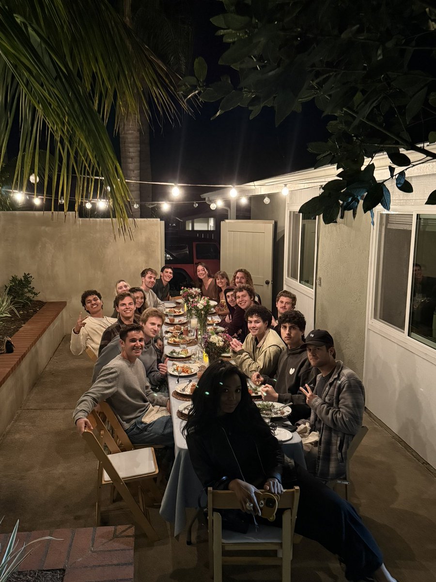 quinn (@quinnslcm) on Twitter photo playkit dinner 🏃
hyped for what <a href="/juliapintar/">Julia Pintar</a> and <a href="/Nick_5anchez/">Nick from Playkit 📲</a> are creating — something special playkit dinner 🏃
hyped for what <a href="/juliapintar/">Julia Pintar</a> and <a href="/Nick_5anchez/">Nick from Playkit 📲</a> are creating — something special