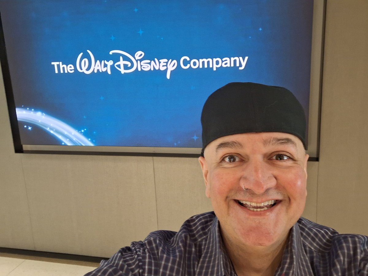 The Backstage Experience (@thebackstagexp) on Twitter photo DAREDEVIL: BORN AGAIN interviews went GREAT!
This was the first interview/press event day at the BRAND NEW Disney building in Manhattan! Offices are AMAZING!
Headed home for a day off tomorrow! #DaredevilBornAgain
đź“·<a href="/davebackstageol/">dave morales</a> DAREDEVIL: BORN AGAIN interviews went GREAT!
This was the first interview/press event day at the BRAND NEW Disney building in Manhattan! Offices are AMAZING!
Headed home for a day off tomorrow! #DaredevilBornAgain
đź“·<a href="/davebackstageol/">dave morales</a>