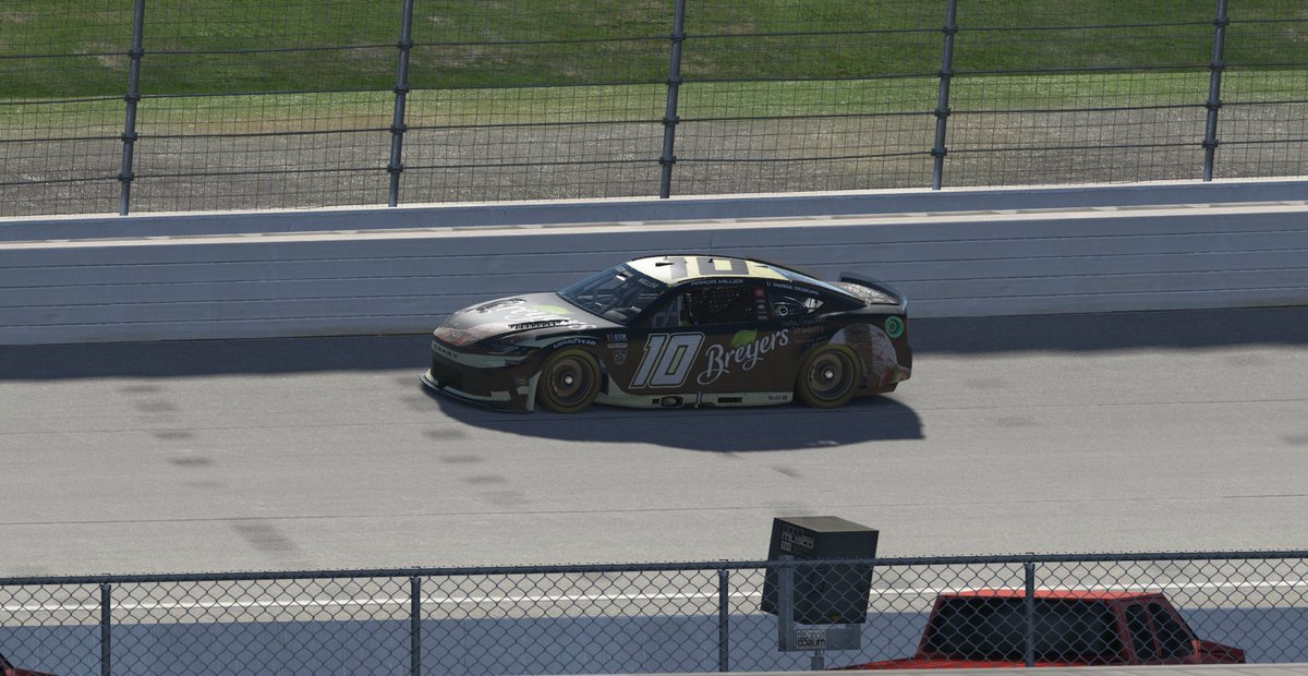 A good team result in <a href="/EliteCupRacing/">Elite Cup Racing</a> at Hotlanta. An early caution shook up the race strategy and we all played the fuel game and we all came home with solid finishes!
<a href="/xEvo1ut1on/">Adam Boughton</a> P2
<a href="/aaronrmiller99/">Aaron Miller</a> P8
<a href="/kent_mueller/">Kent Mueller</a> P10
<a href="/Michael31304761/">Michael Nas'Carter</a> P11
<a href="/213simwear/">213simwear</a> P12
<a href="/DougDeNise40/">Doug DeNise</a> P13