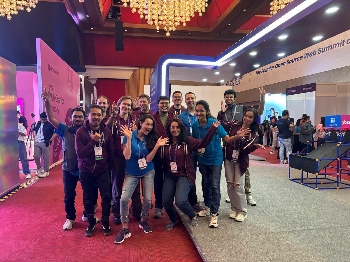 Bluehost tweet media