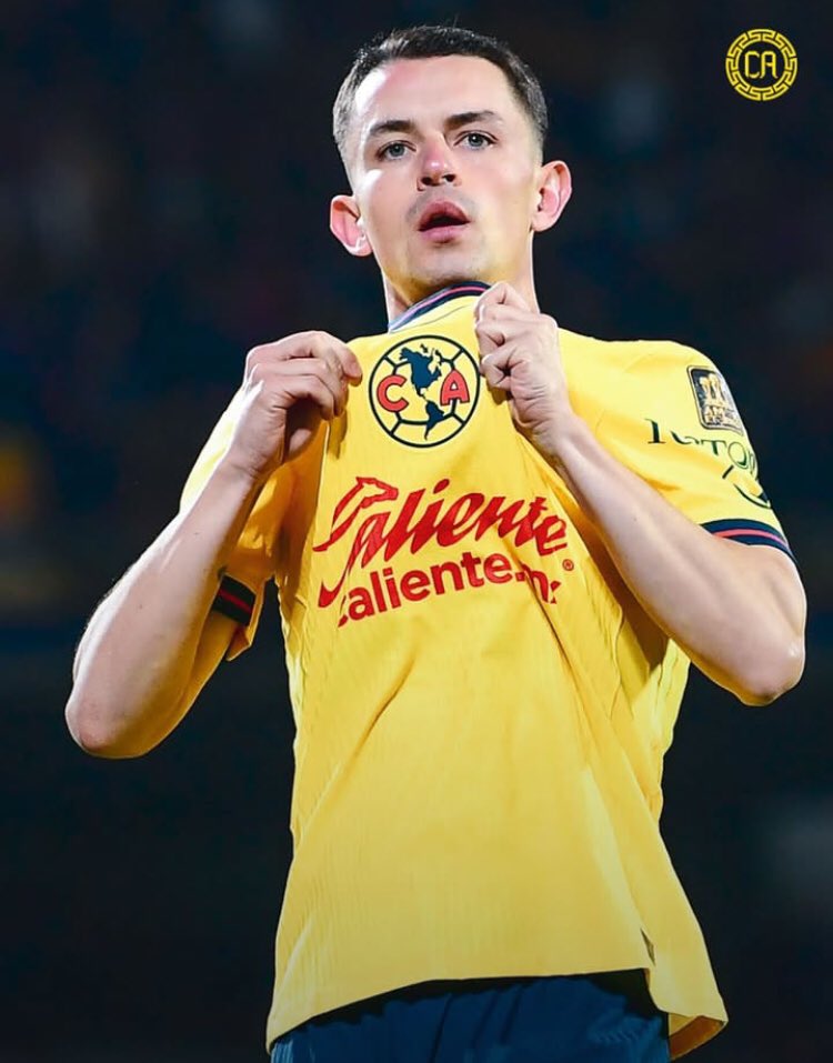 JairAguila7's tweet photo. Quédate siempre Álvaro Fidalgo 🪄🦅 https://t.co/Es89Ggzukq