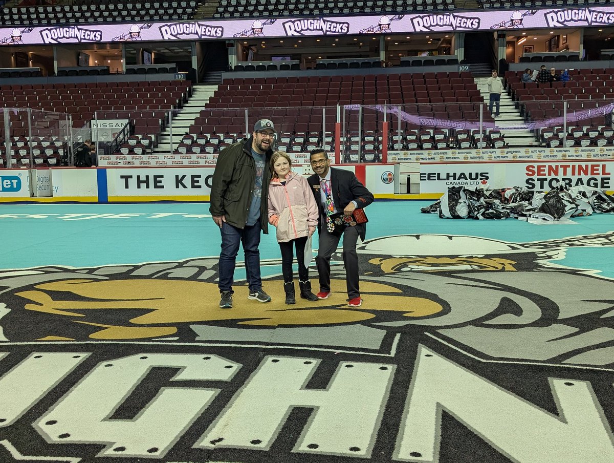 A huge thank you to <a href="/RickTulsie/">Rick Tulsie</a> for making a first <a href="/NLLRoughnecks/">Calgary Roughnecks</a> game even more memorable for this new little fan!