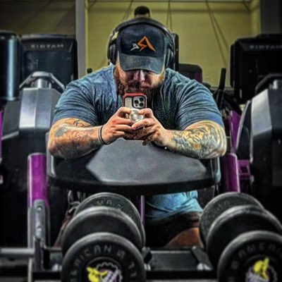 IronZeusFIT tweet media