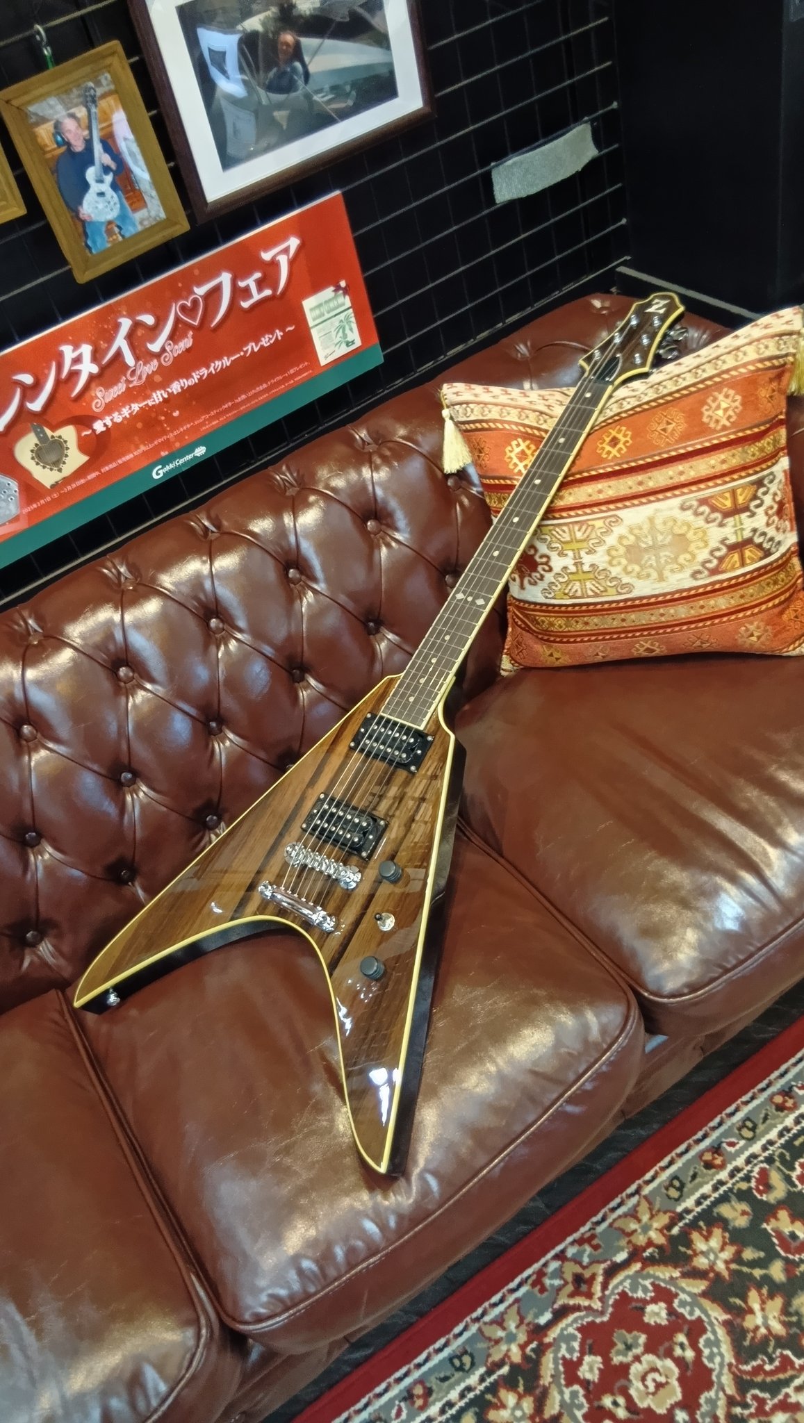 ゼマイティスよりUSAプロデュース第二弾と日本企画のエレキ