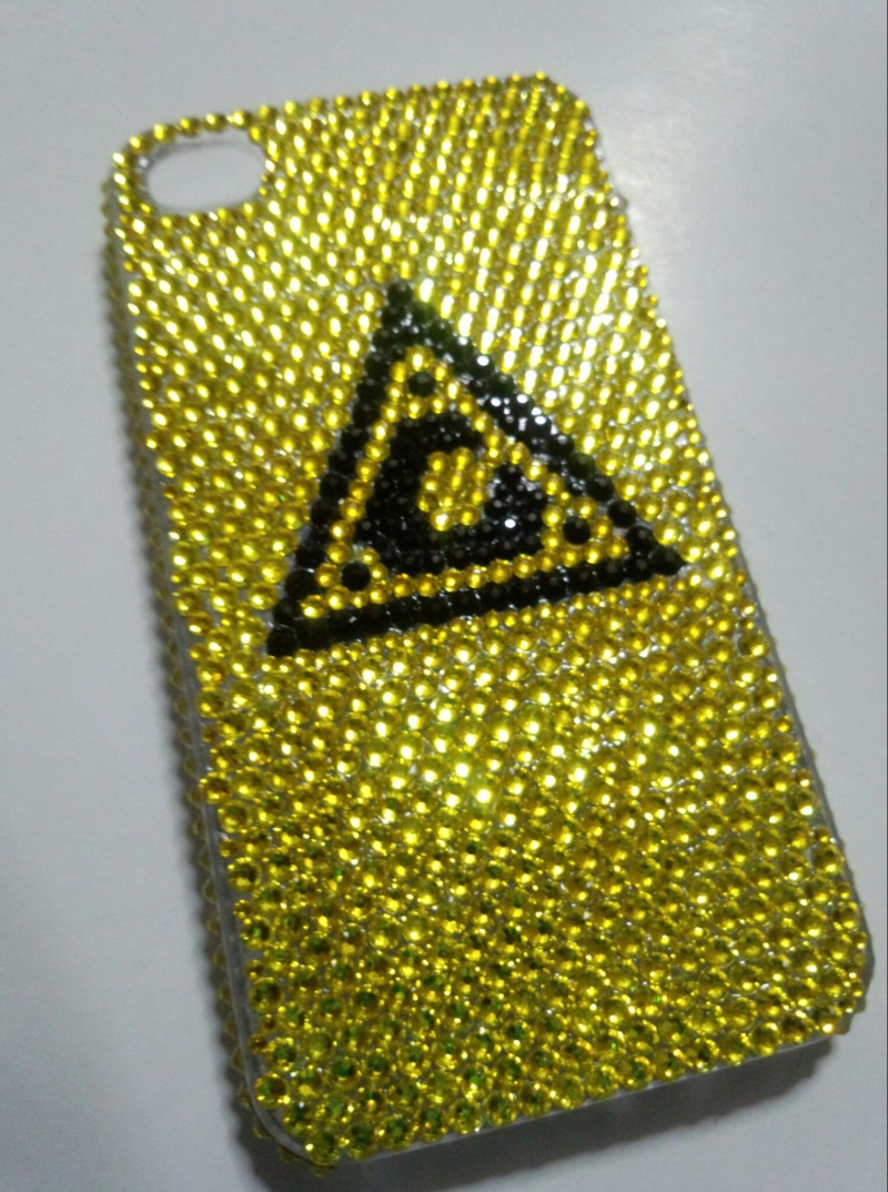 本橋由香ちゃん、お誕生日おめでとうございます🎂
ステージ上で頑張ってるlovepunkの仲間達にエールを送ったり客と一緒になって豪快に笑ってたり⁉️
地方で生に会えた数こそ少ないけど覚えてくれてたり、カーレンジャーなプレゼントを出来たのは嬉しかったよ💛🔧
#本橋由香生誕祭2025
#死んでも生きろ