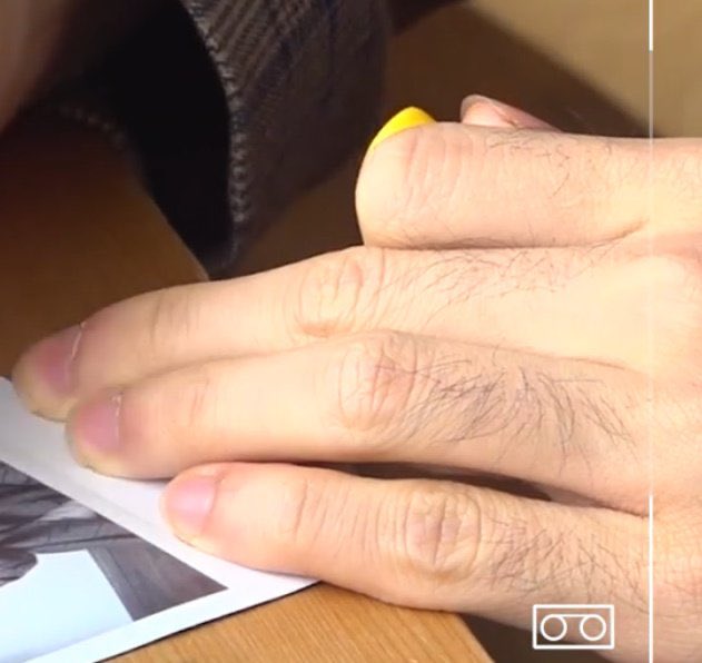 forwonwoochan's tweet photo. the difference between dino and wonwoo hands 😀 https://t.co/NOSBcNFHpE