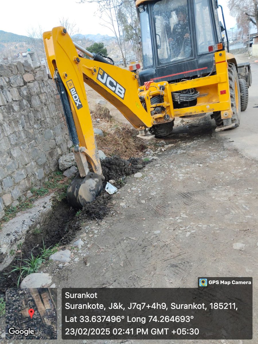 MSurankote's tweet photo. The process of desilting is continuing in MC Surankote.
@Office of LGJandK
@amrut_MoHUA
@MoHUA_India
@SwachhBharatGov
@md_sbm
@JKHUDD1
@PoonchDm
@JammuUlb https://t.co/C2mkdcy3W3