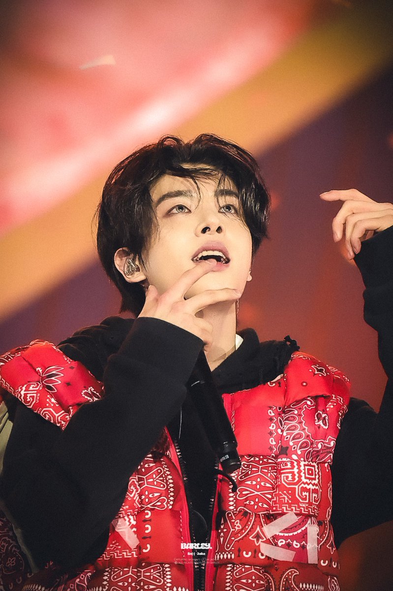250222

#엔하이픈 #ENHYPEN #ENHYPEN_JAKE
#제이크 #JAKE #ジェイク #심재윤
