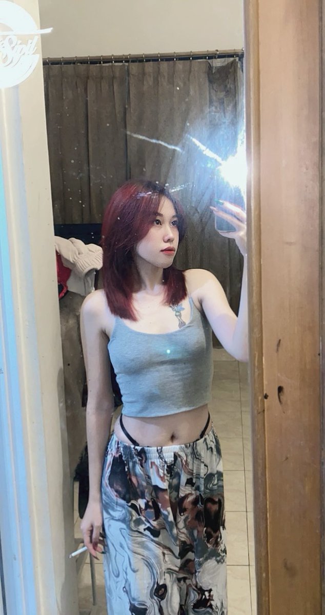 cheessemin's tweet photo. Mo ganti warna rambut https://t.co/430zYJV63r