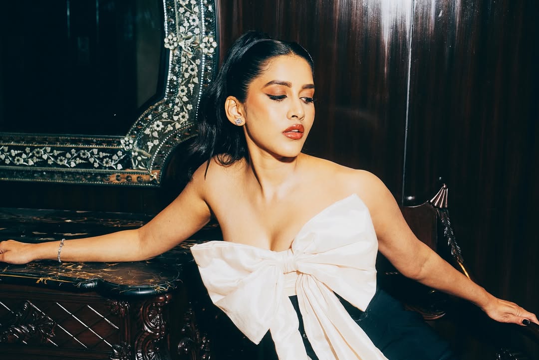 Gkd8aDqXQAAyMeW?format=jpg&name=medium