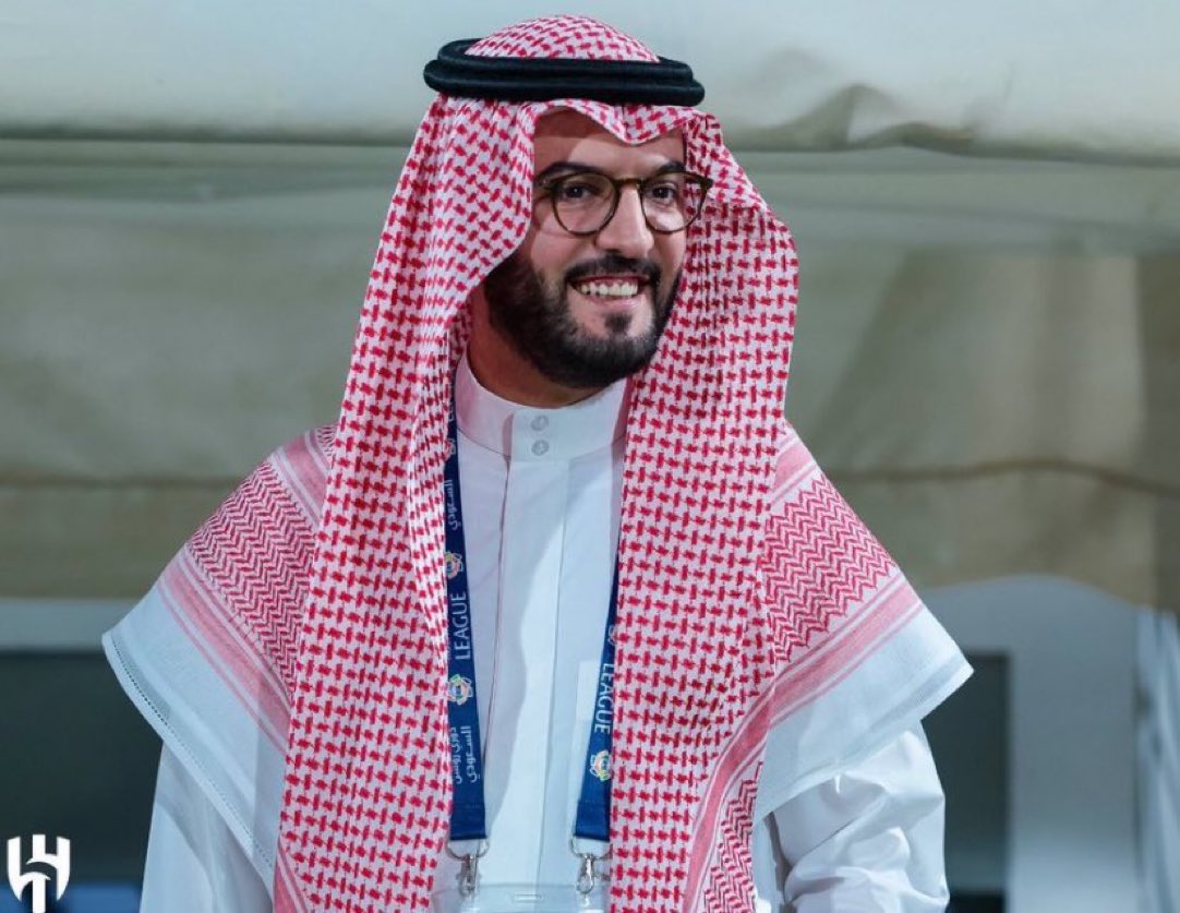 #اقاله_جيسوس_مطلب
الكارثه مو في جيسوس الكارثه في بن نافل رئيس ضعيف حقوق تسلب تعاقدات اقل من المئمول ترك المدرب يعبث بالفريق الأصرار  على التجديد للعاهات وتفريغ الهلال من نجومه مثل البريك والجوير 
حرام والله يصير في الهلال