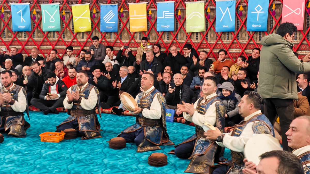 cankiri_iktm's tweet photo. İl Müdürümüz @m_ovacikli Şabanözü Gürpınar Türkmen Çadırında düzenlenen yaran gecesine katıldı
Büyük Başağa Fatih Tezcan, Küçük Başağa Fevzi Akman, Yaranağalar ve Gürpınarlı hemşerilerimize misafirperverlikleri için teşekkür ederiz.
#yaran #gürpınar #cankirikulturturizm https://t.co/5B4xjT9UHM