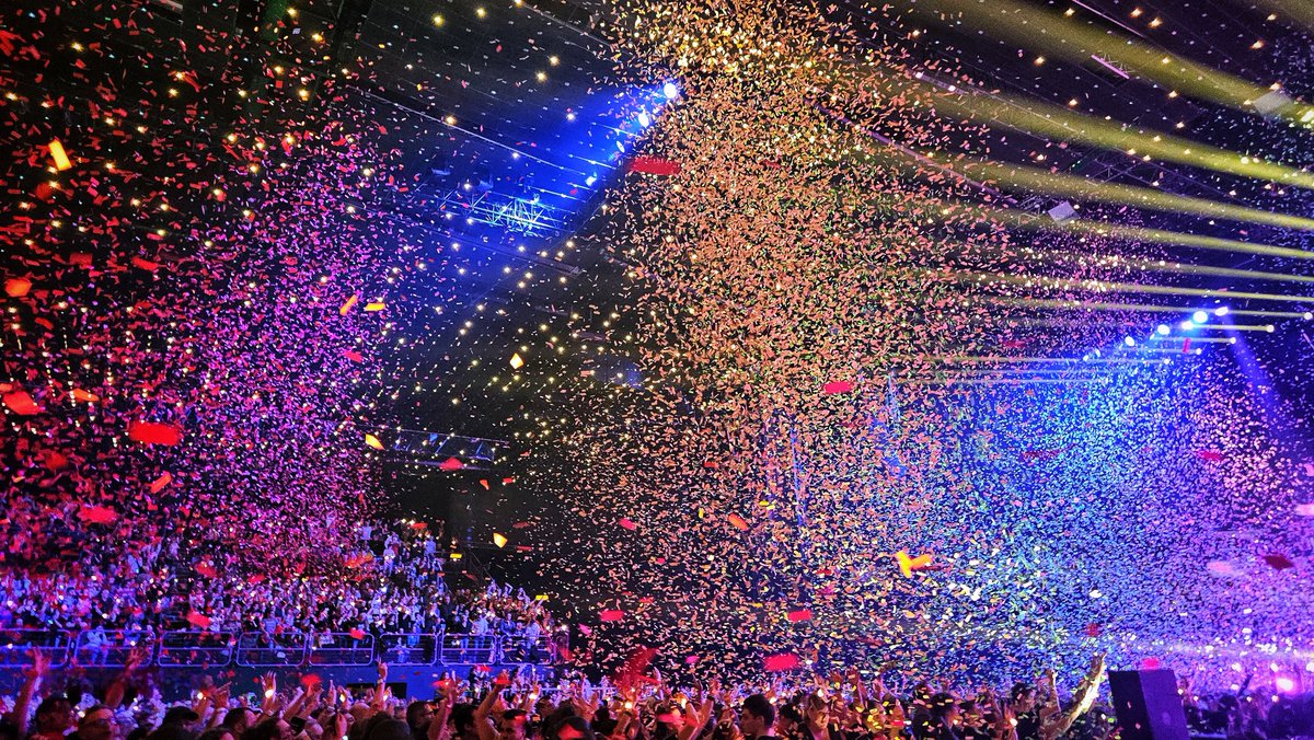 Sarah 🎀 tweet media