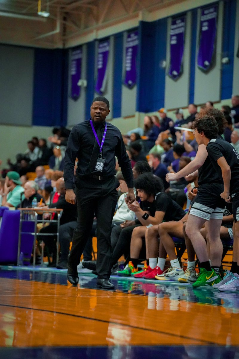 State Runner Up….accomplished a lot along the way…

“Adversity causes some men to break; others to break records"

⁃COACH Marshawn Hampton The Winningest Coach in Notre Dame Academy HISTORY
See you soon 🔒🐺✌🏾