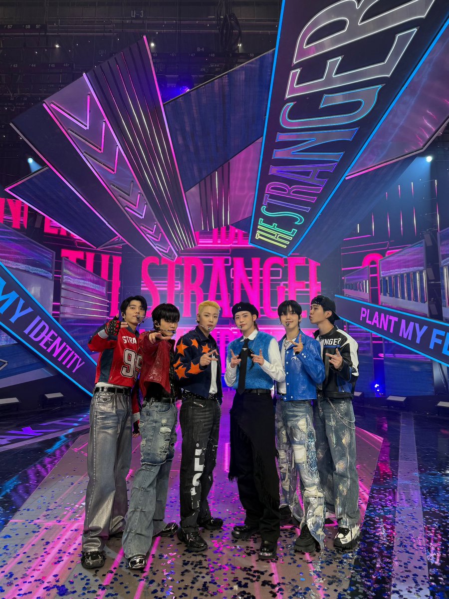 온앤오프 (ONF) OFFICIAL tweet media