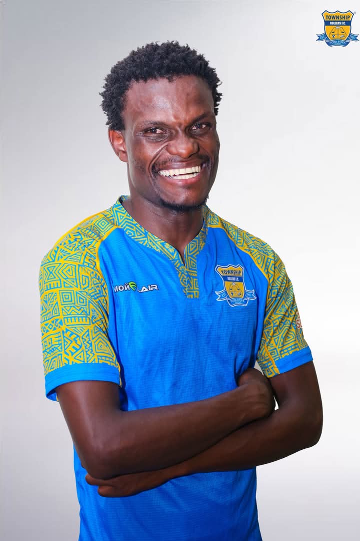 rollersfc's tweet photo. Happy Birthday Fothoane
We wish a very happy birthday to Township Rollers star player LehlohonoloFothoane. Enjoy your day '421', may the Lord richly bless you with many more years of good health and prosperity π
#Popa #SebataGroup https://t.co/J7M4GJNce1