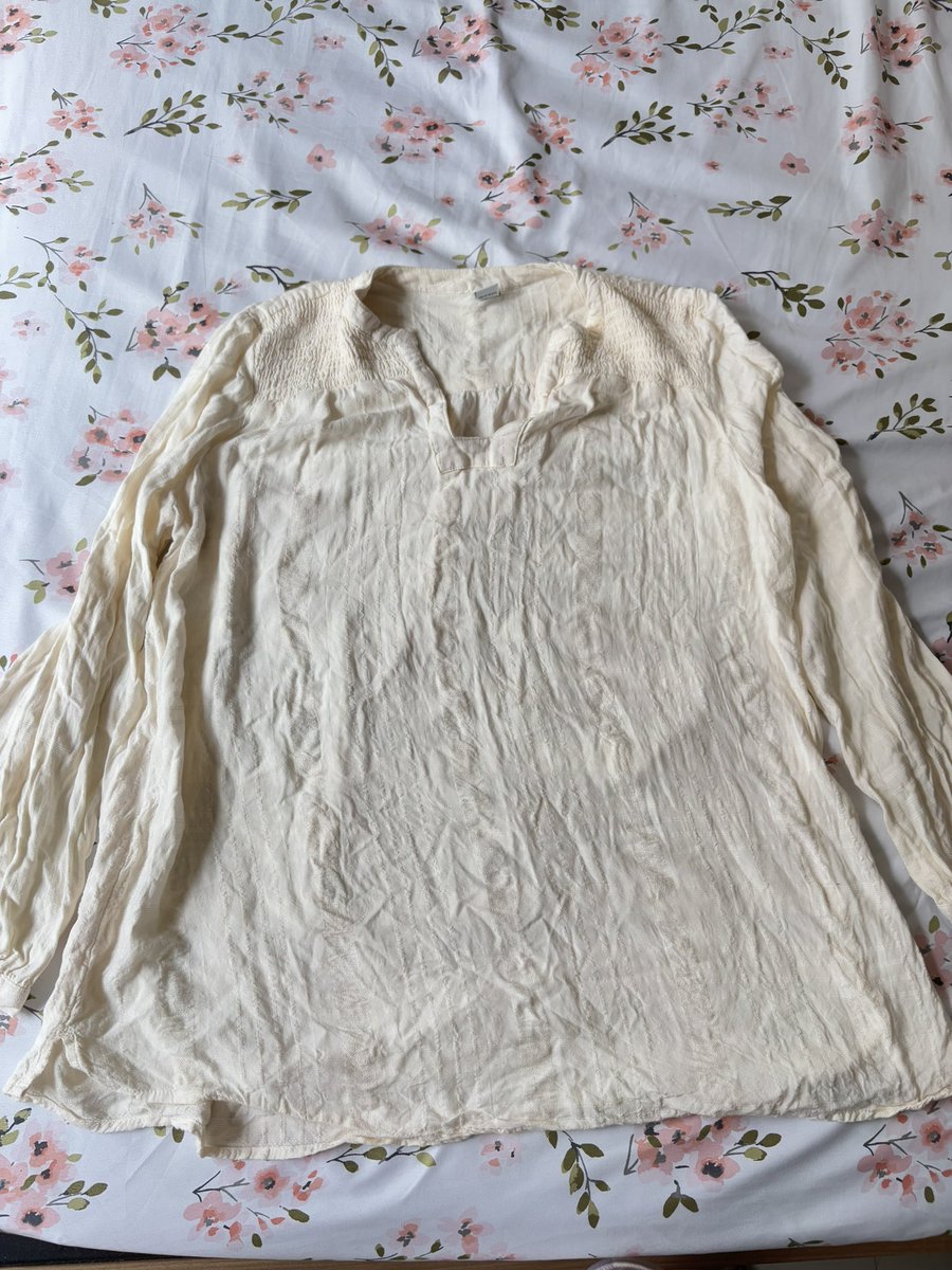 dontbeniraw's tweet photo. ส่งต่อ old navy เสื้อแขนยาวสไตล์ญี่ปุ่น

อก 44 ยาว 24
80 ส่งฟรีค่ะ💭

#เสื้อผ้ามือสอง #ส่งต่อเสื้อผ้ามือ2 #ส่งต่อเสื้อผ้ามือสองสภาพดี #ส่งต่อเสื้อผ้ามือสองราคาถูก #ส่งต่อเสื้อผ้าราคาถูก #โล๊ะตู้ https://t.co/vwamx8MKYg
