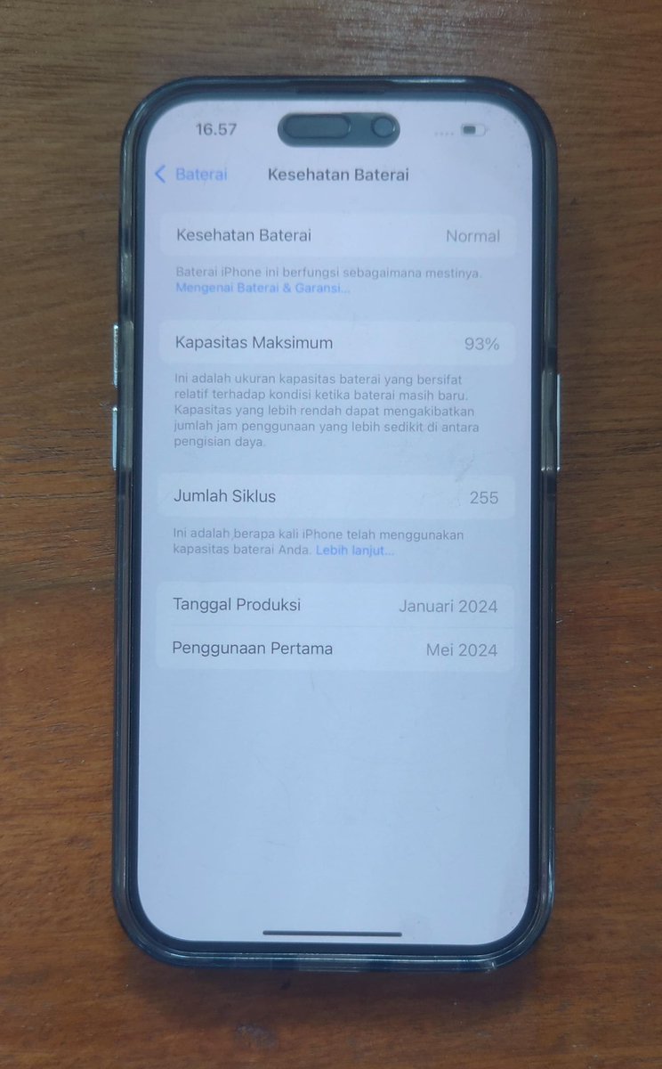 aieindah's tweet photo. Izin berniaga ya 🤗
#ForSale #Dijual #JualiPhone
iPhone 15 Pro 128gb Natural Titanium.
BH 93%. Full-Set.
Second like-new. Kondisi baik
Garansi Resmi 🇲🇨 s.d. Mei 2025.
Open harga Rp18,5jt. Boleh nego.
Minat sila japri 08116075229

Titip ya Mas @bhaguz_403 🤗🙏🏽 terima kasih mas https://t.co/94aK2S1sCg