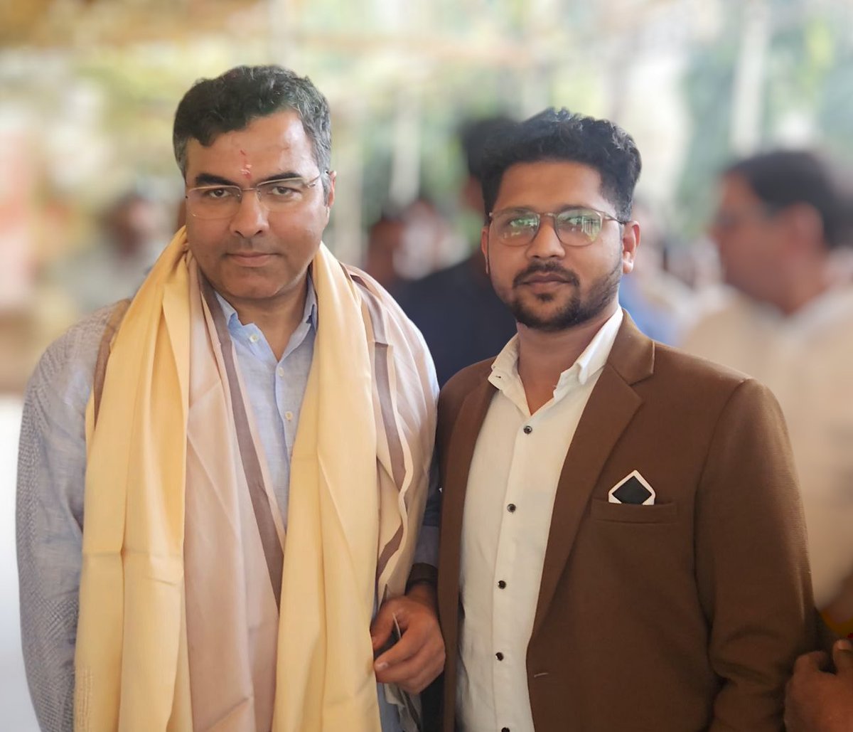 RahatAliWarsi_'s tweet photo. दिल्ली के नव-निर्वाचित #उपमुख्यमंत्री @p_sahibsingh जी से सौजन्य भेंट कर उन्हें दिल्ली में भाजपा सरकार बनने पर बधाई देते हुए, राजधानी के विकास और जनता के हित से जुड़े कुछ महत्वपूर्ण विषयों पर चर्चा हुई। 

#DelhiWithBJP #PraveshVerma #GoodGovernance #ModiSarkar #rahataliwarsi https://t.co/9ufJFtcJnH