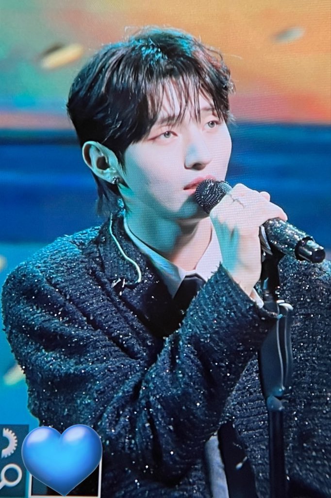 지성한별✨ tweet media