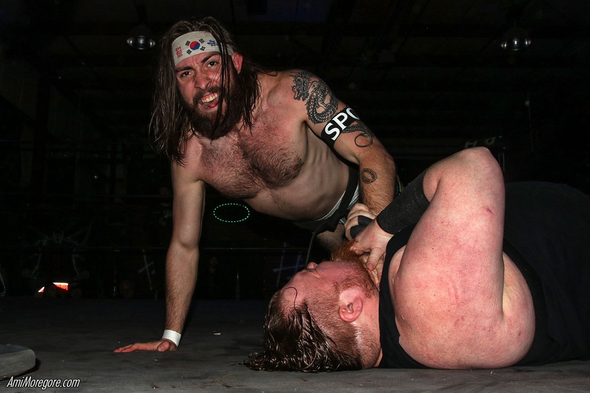 happypeep's tweet photo. More quick shots from @H2OWrestling #H2OControl https://t.co/OR1XQAvSiK