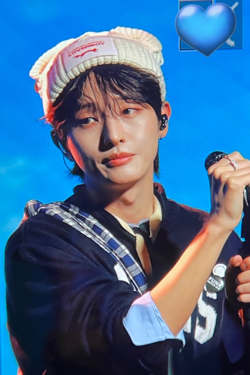 지성한별✨ tweet media