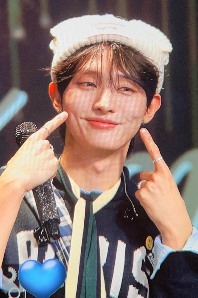 지성한별✨ tweet media