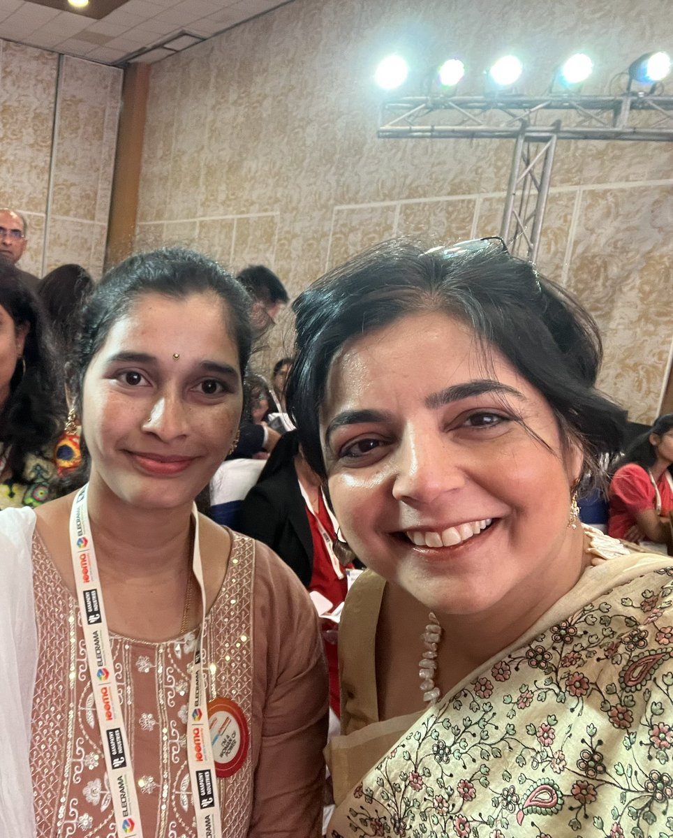 mahuaacharya's tweet image. Meet Sirisha Babburi - the first ‘lineswoman’ for @tgspdcl - a post so traditionally male in #DISCOMs that designation itself is ‘linesmen’. Such an inspiring story - must promote and celebrate these social breakthroughs! @ElecramaLive @tweetieema 
@TelanganaCMO @UttamINC