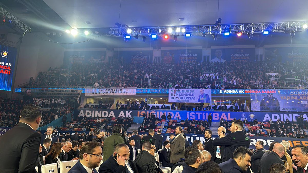 Rüstem Tüysüz (@rustemtuysuz) on Twitter photo Yurdumun bütün sevdalıları ile Cumhurbaşkanımız Genel Başkanımız Sn. <a href="/RTErdogan/">Recep Tayyip Erdoğan</a> ‘ı bekliyoruz
#teksevdamıztürkiye Yurdumun bütün sevdalıları ile Cumhurbaşkanımız Genel Başkanımız Sn. <a href="/RTErdogan/">Recep Tayyip Erdoğan</a> ‘ı bekliyoruz
#teksevdamıztürkiye