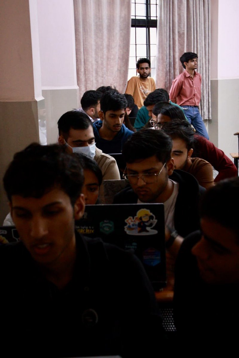 Developer Students Club BVP tweet media