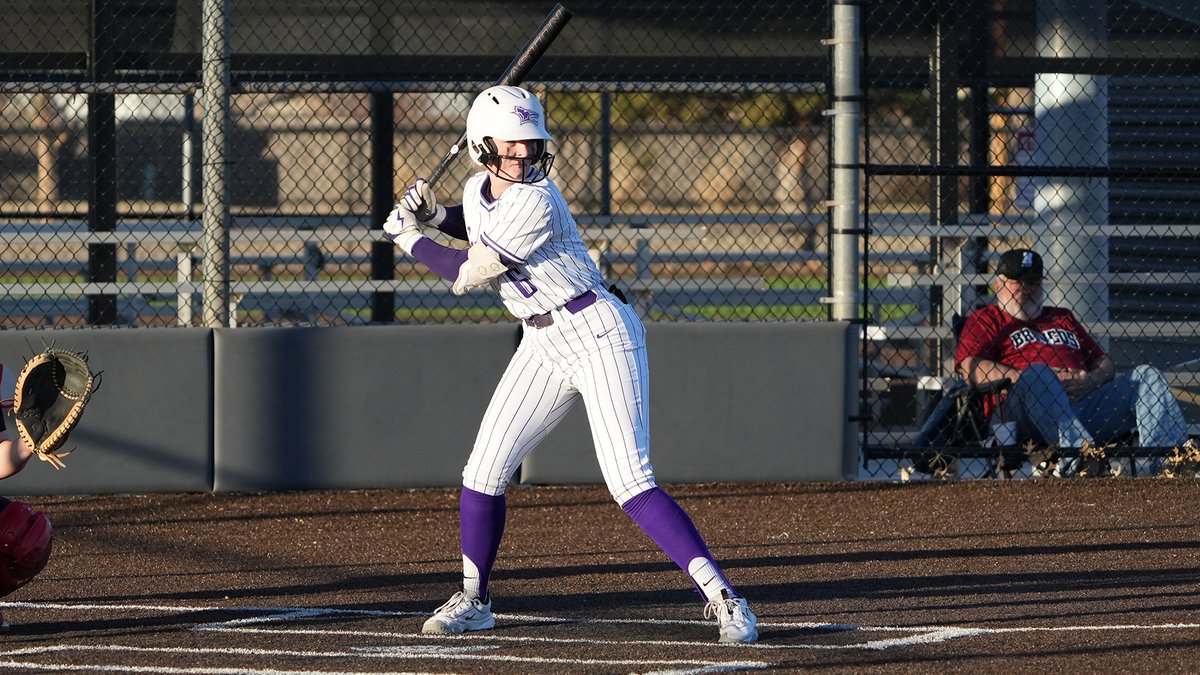 kwucoyotes's tweet photo. SB | @KWUSoftball splits season opening games in Oklahoma -- https://t.co/HnGWh6Lmh4 https://t.co/SIPO4fRPss