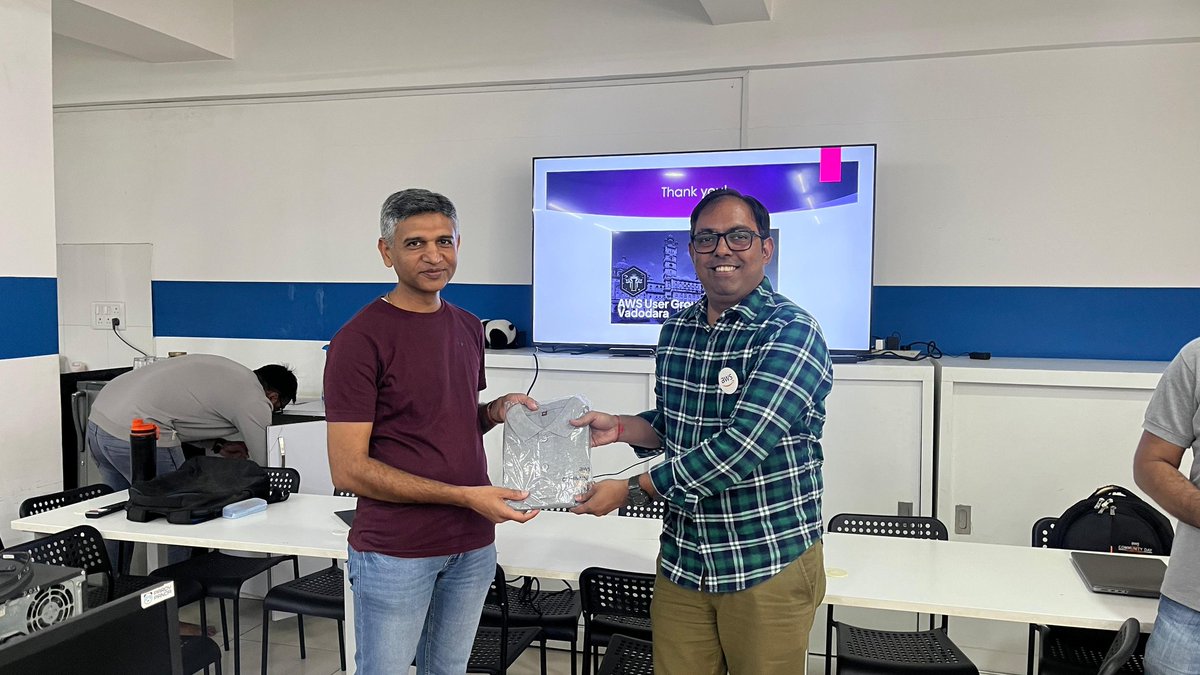AWS User Group Vadodara tweet media