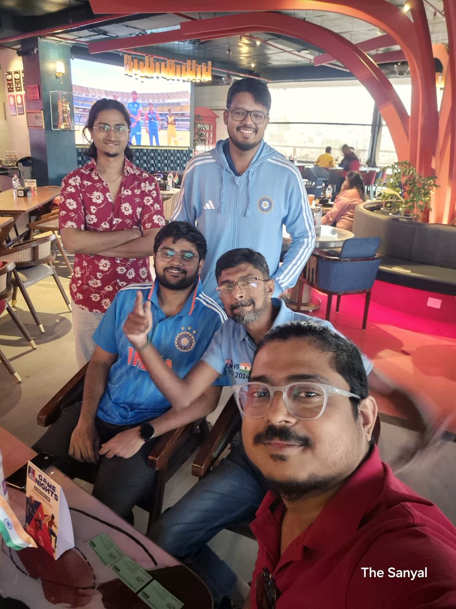 Sourabh Sanyal ๐ฎ๐ณ (@sourabhsanyal) on Twitter photo So we 5 are already at #RCBCafe
N we are bringing the power 5 elements of life to #IndvPak match!
Team <a href="/LongRopeArmy/">Long Rope Army</a> is here n few more are in the list to join the match!!! So we 5 are already at #RCBCafe
N we are bringing the power 5 elements of life to #IndvPak match!
Team <a href="/LongRopeArmy/">Long Rope Army</a> is here n few more are in the list to join the match!!!