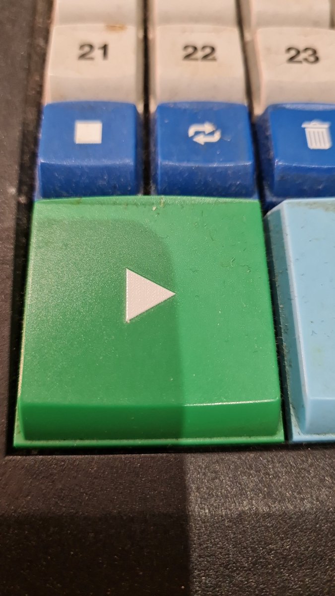 Playout support: #StationPlaylist #Myriad 
fiverr.com/s/1qQAV4k?utm_…