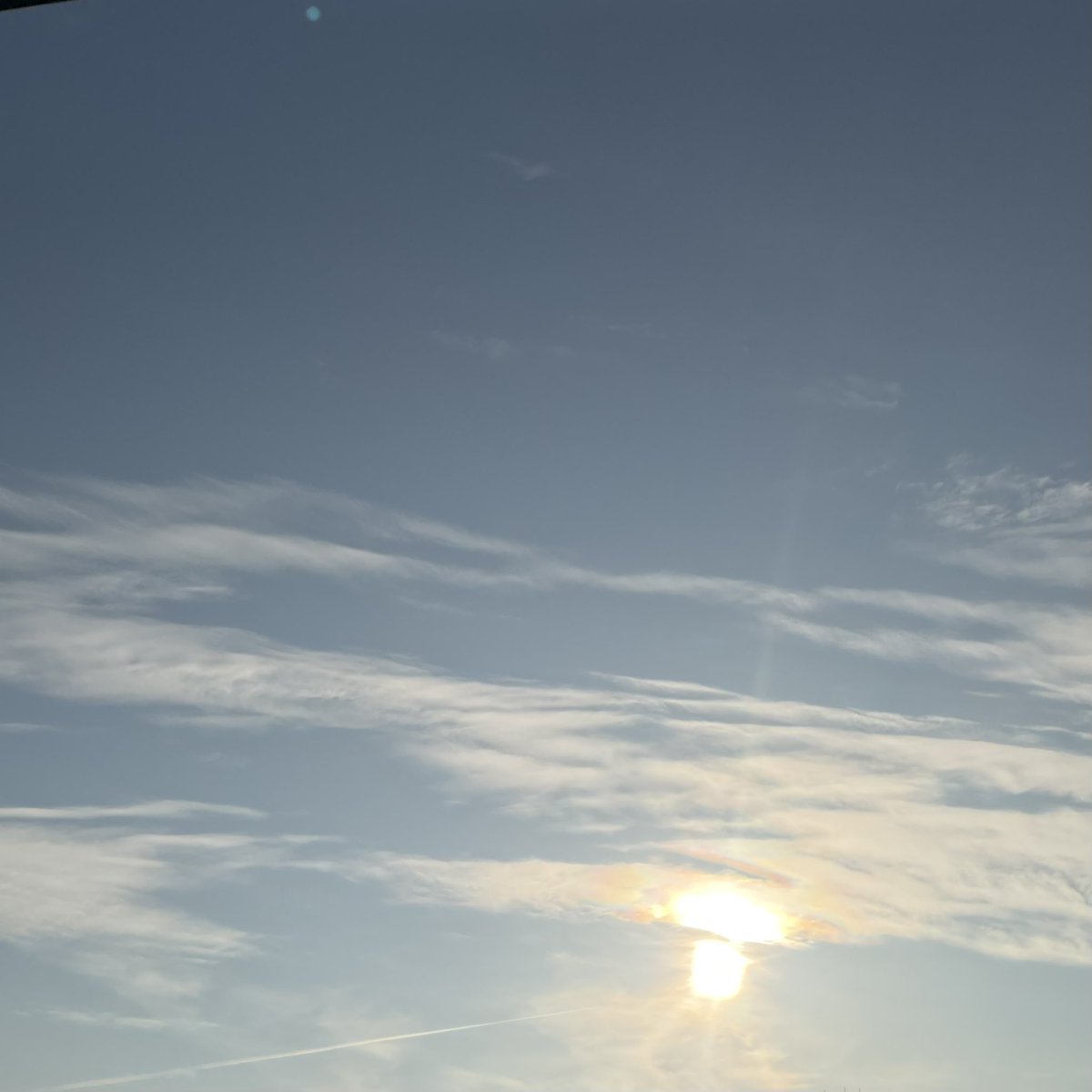 AnneHiTFH's tweet image. 1. 10:00
2. 10:14
”Tuli pilvistä” vai mitä 😆

#sää #luonto #pilvi #pilvet #luonnollinen #Suomi