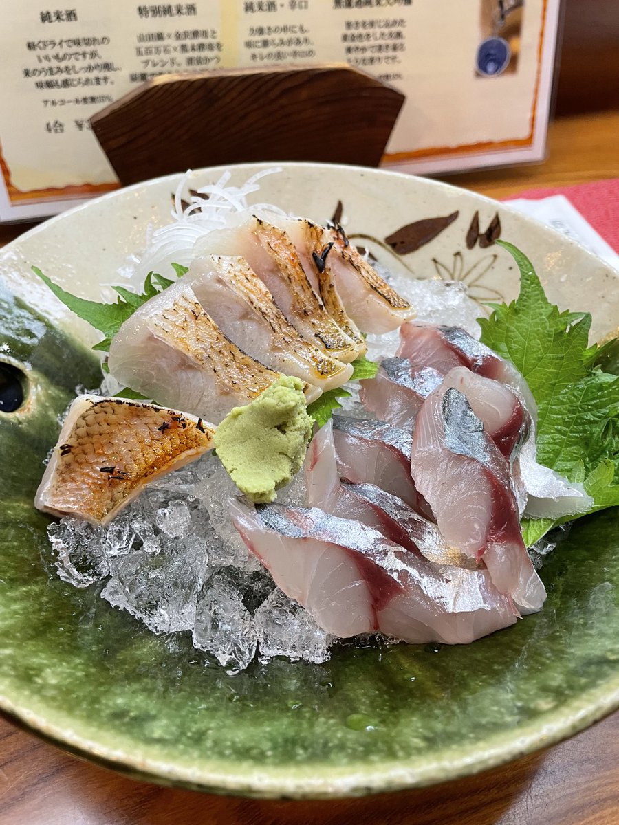maemukidayon's tweet image. あわら温泉旅館清風荘の前にある居酒屋くいしん坊さん。めっちゃ美味しいと聞いたので夜はここで飲み食いしてきましたよ🍺