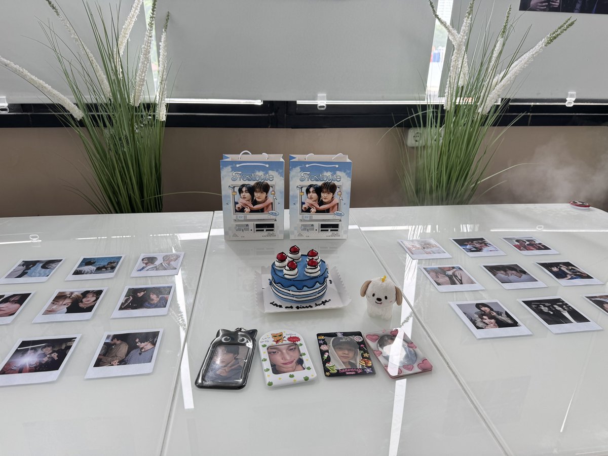 fia 🌙 tweet media