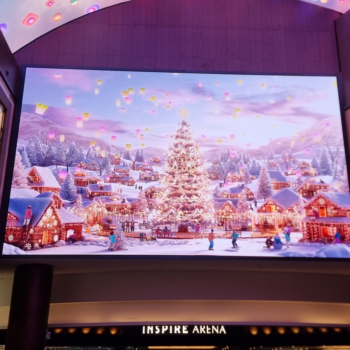 인스파이어~

생각보다 엄청 좋네?😁

다음에 또 오고 싶은 곳이였음~

모두들 즐거운 주말 보내세요!

😊